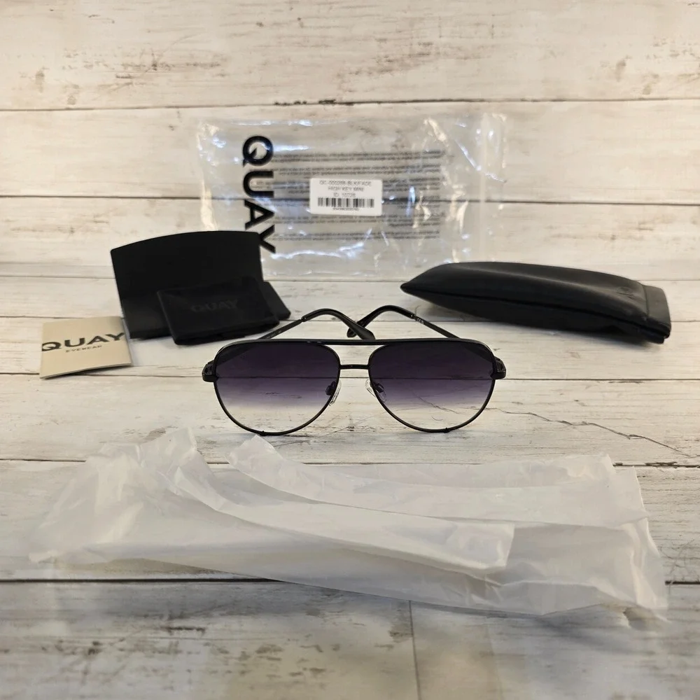 NEW Quay Australia High Key Mini Sunglasses BLK‎ Fade Aviator QC-000268-BLK/FADE